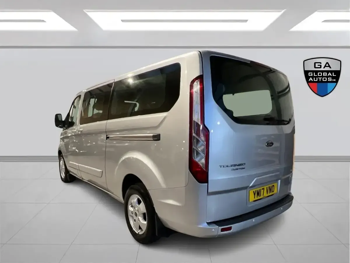 Used Ford Tourneo Custom Titanium 2017 Silver Van