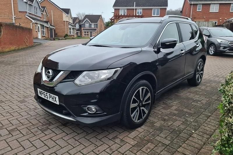 Used Nissan X-Trail N-TEC 130 HP (95 kW) 2016 Black SUV