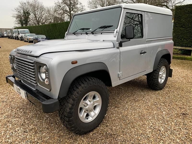 Silver Used 2015 Land Rover Defender SUV | £24,995 (Good price) - Image 1/4