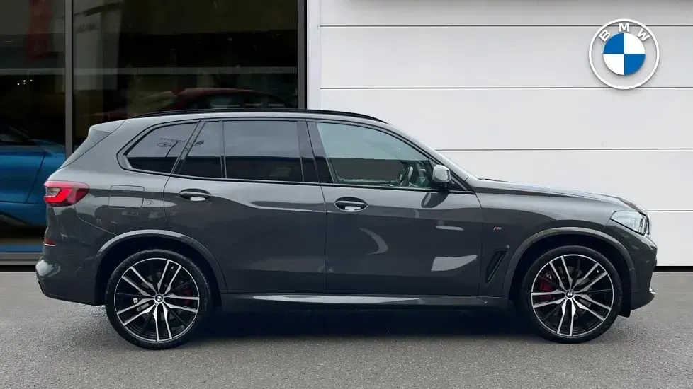 Used BMW X5 Comfort Edition 523 HP (384 kW) 2022 Grey SUV