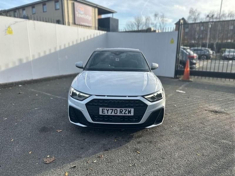 Used Audi A1 Sportback Advanced 150 HP (110 kW) 2020 White Hatchback