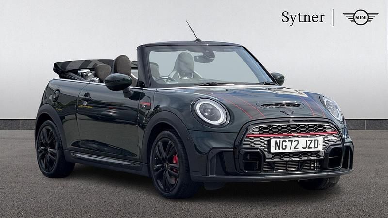 Used Mini John Cooper Works 228 HP (167 kW) 2023 Green Hatchback