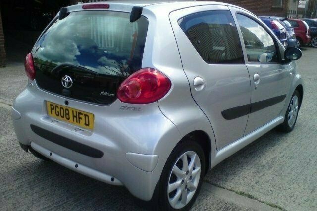 Used Toyota Aygo 67 HP (49 kW) 2008 Hatchback