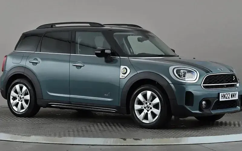 Used Mini Cooper S Classic 220 HP (161 kW) 2022 Hatchback