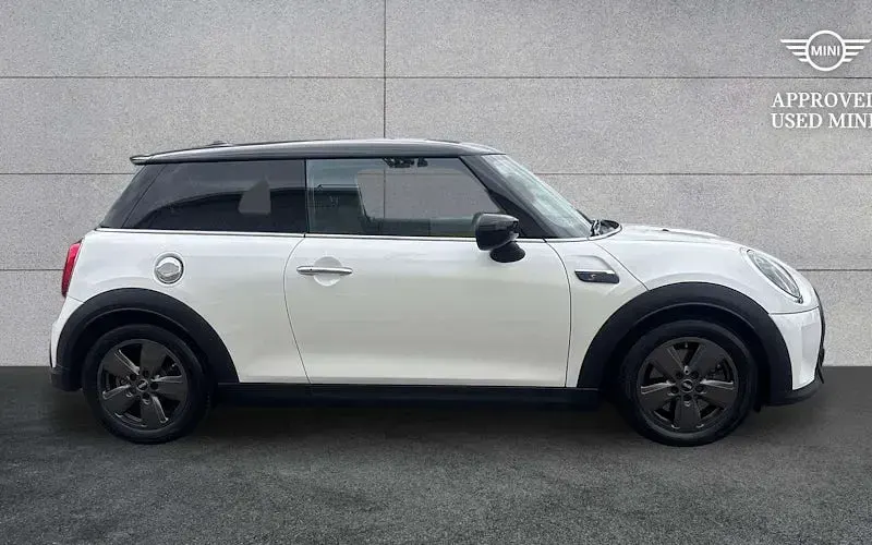 Used Mini Cooper S Classic 178 HP (130 kW) 2022 Hatchback