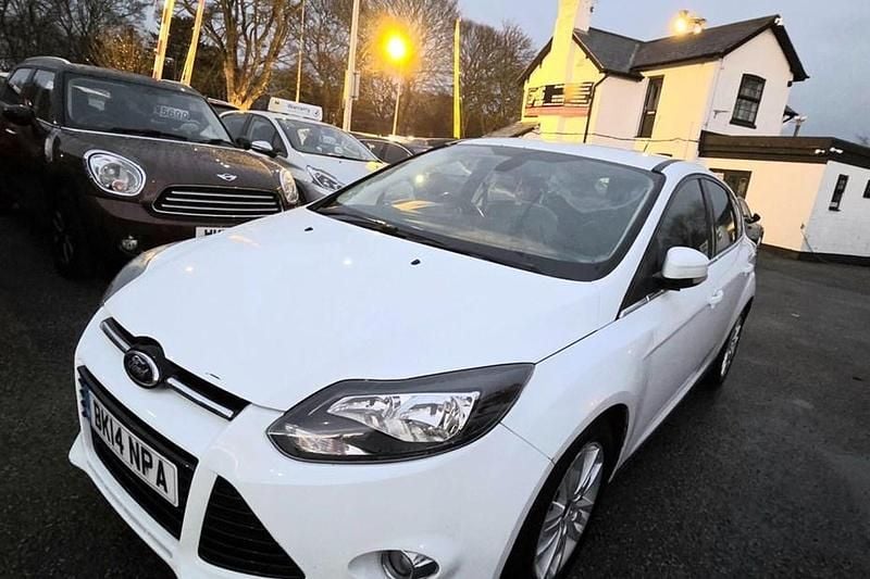 White Used 2014 Ford Focus Titanium Hatchback | £2,999 (Fair price) - Image 1/1