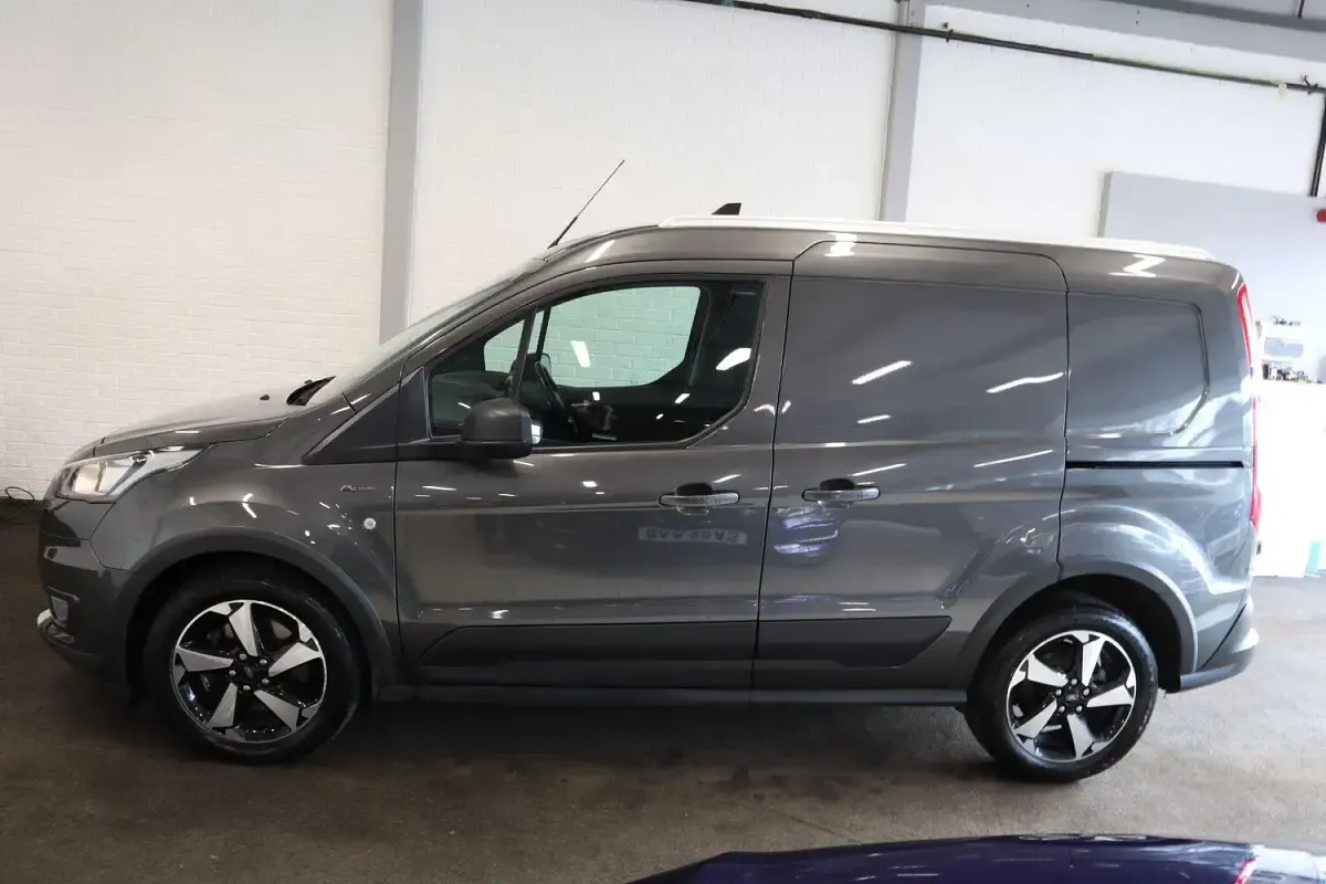 Used Ford Transit Connect Active 120 HP (88 kW) 2022 Grey MPV