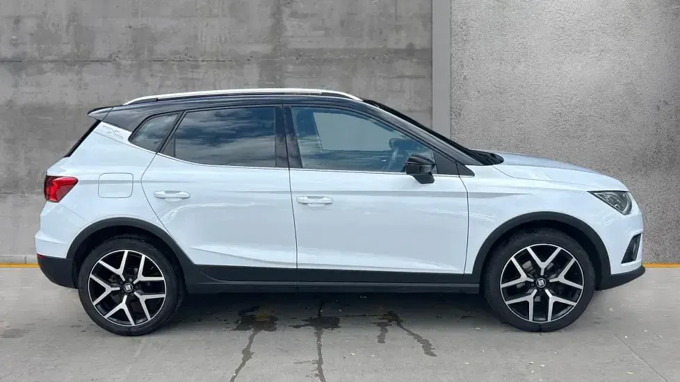 Used Seat Arona FR Sport 115 HP (84 kW) 2019 White SUV