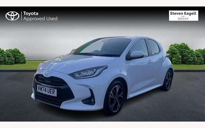 Used Toyota Yaris Hybrid Design 116 HP (85 kW) 2026 Hatchback