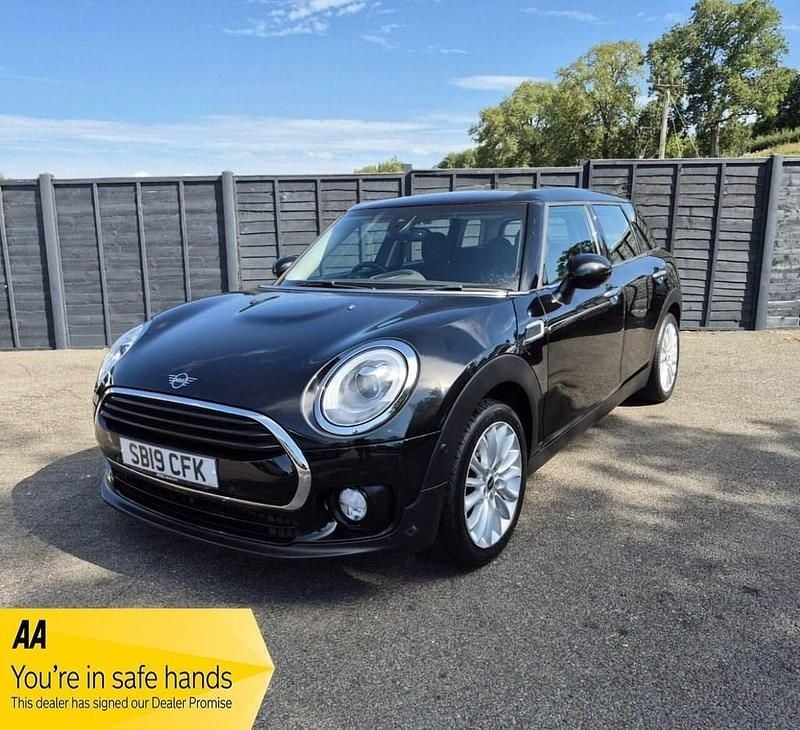 Black Used 2019 Mini Cooper Clubman Classic Estate | £13,455 (Good price) - Image 1/4