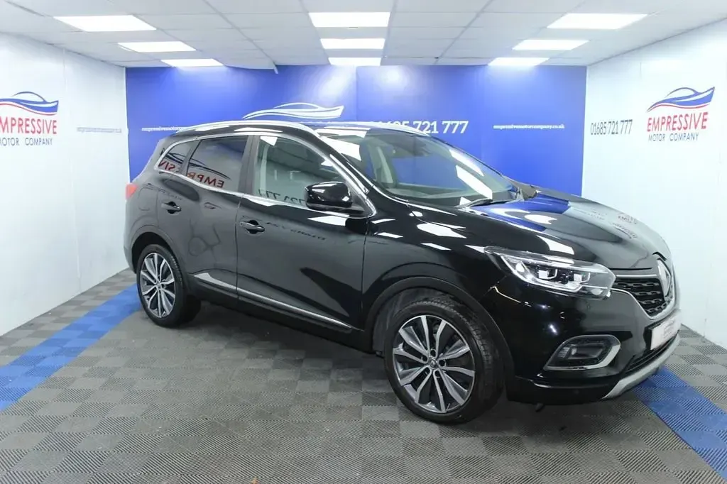 Second-hand Renault Kadjar Version S 115 CP (84 kW) 2020 Negru SUV