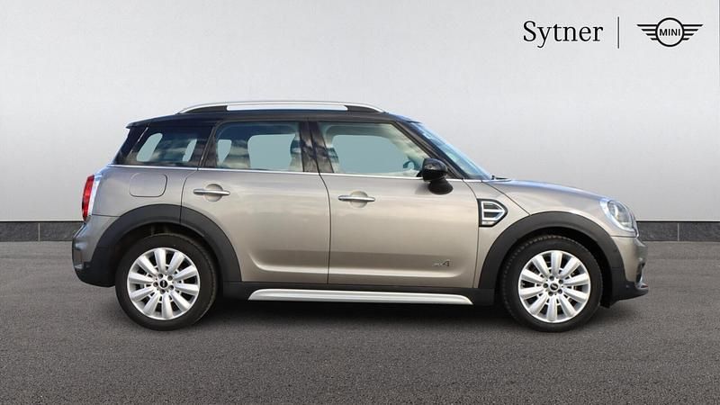 Used Mini Cooper Countryman 134 HP (98 kW) 2018 Silver SUV