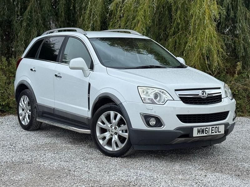 White Used 2012 Vauxhall Antara SUV | £1,999 (Fair price) - Image 1/4