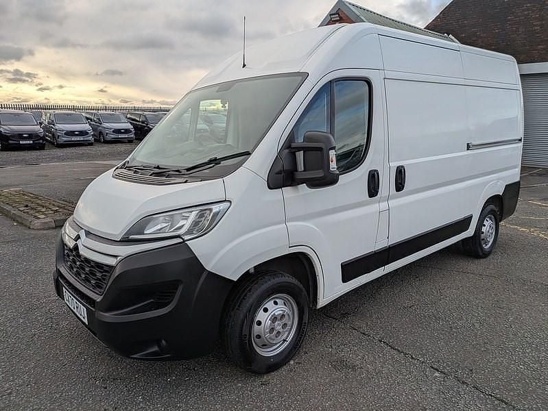 Used Citroën Relay 140 HP (102 kW) 2020 White Van