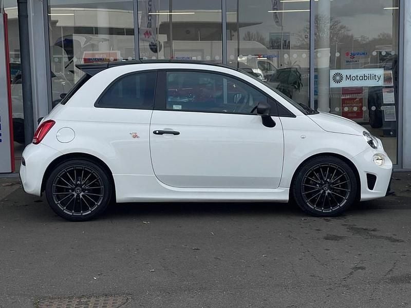 Used Abarth 595 165 HP (121 kW) 2024 White Hatchback