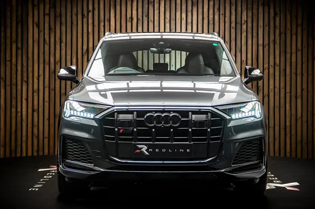 Used Audi SQ7 Black Edition 507 HP (372 kW) 2023 Grey SUV