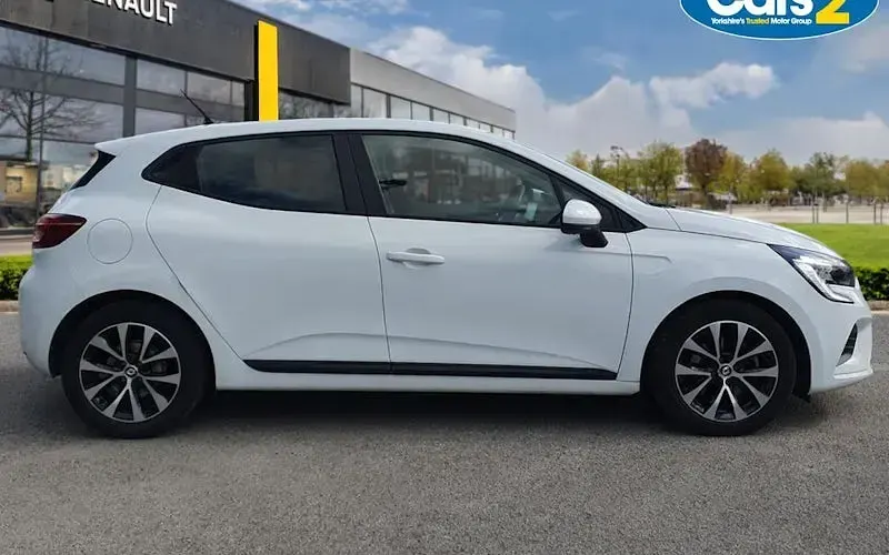 Gebraucht Renault Clio V Iconic 140 PS (102 kW) 2022 Weiß Kleinwagen