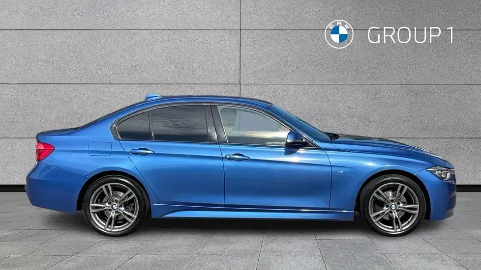 Used BMW 320 M Sport 190 HP (139 kW) 2019 Blue Sedan