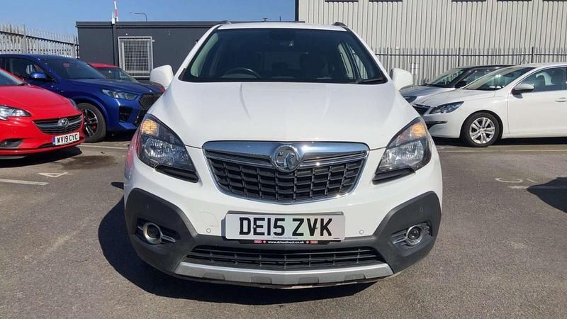 Used Vauxhall Mokka 115 HP (84 kW) 2015 White SUV