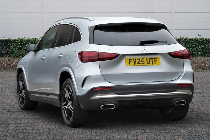 Used Mercedes GLA250 Executive 2025 Silver SUV