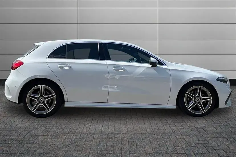 Used Mercedes A200 Executive 163 HP (119 kW) 2023 Digital white Hatchback