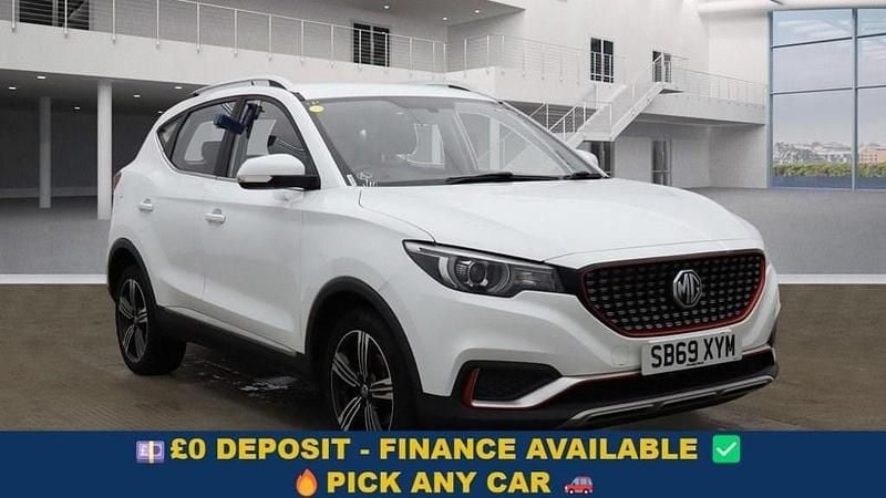 White Used 2020 MG ZS Sedan | £9,499 (Good price) - Image 1/4