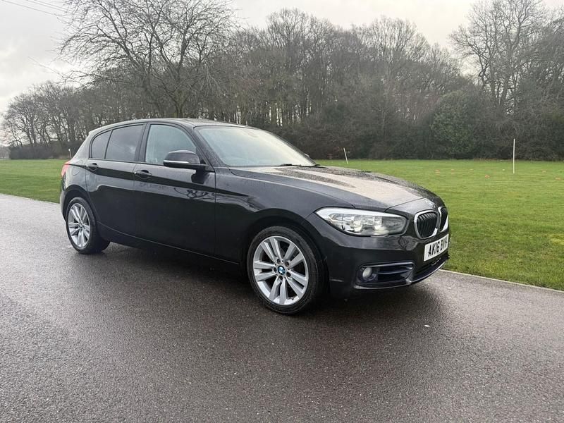 Used BMW 118 Sport Line 2016 Black Hatchback