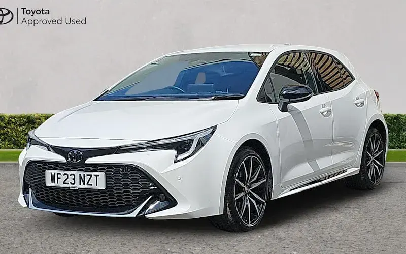 Used Toyota Corolla Sport 140 HP (102 kW) 2026 Hatchback
