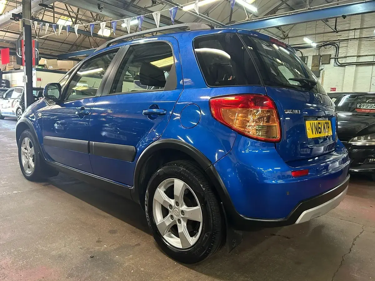Used Suzuki SX4 SZ4 2011 Blue Hatchback