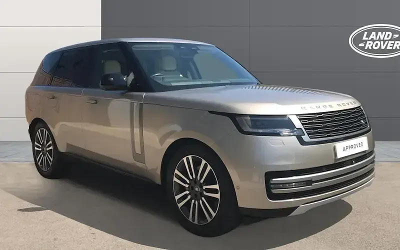 Used Land Rover Range Rover SE 350 HP (257 kW) 2023 SUV