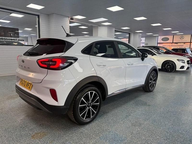 Used Ford Puma Titanium 125 HP (91 kW) 2020 White Hatchback