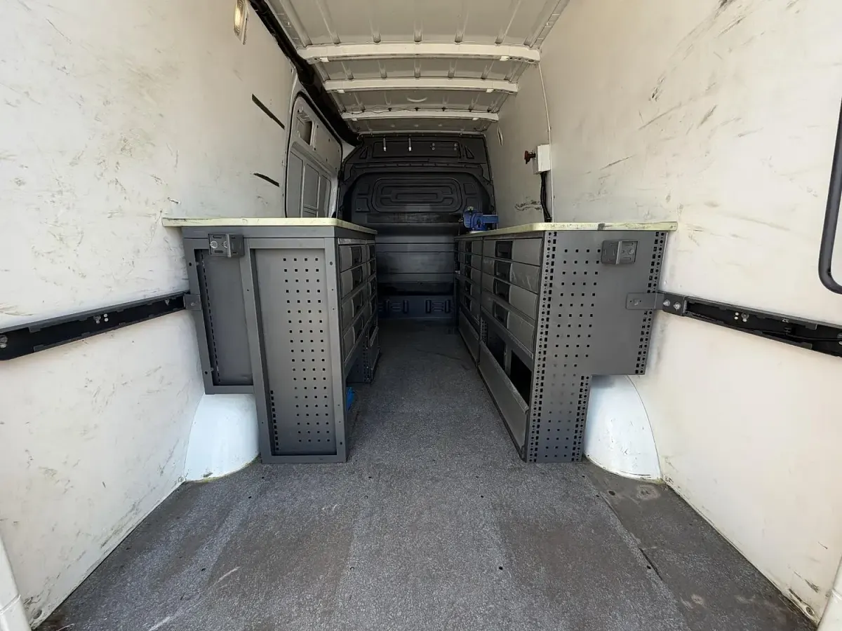 Used Mercedes Sprinter 143 HP (105 kW) 2019 White Van