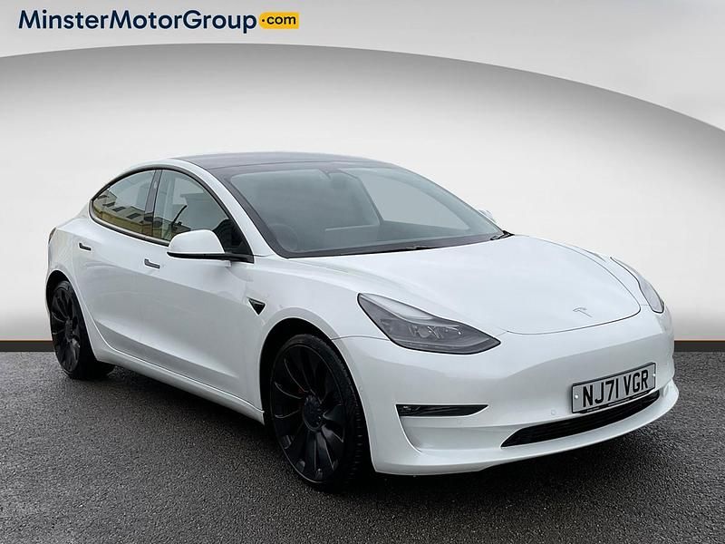 White Used 2021 Tesla Model 3 Performance Sedan | £23,790 (A bit pricey) - Image 1/4