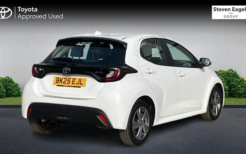 Used Toyota Yaris Hybrid 116 HP (85 kW) 2026 Hatchback