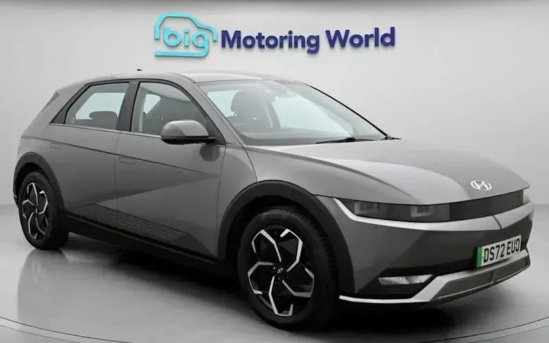 Used Hyundai Ioniq SE 125 kW (170 HP) 2022 Hatchback