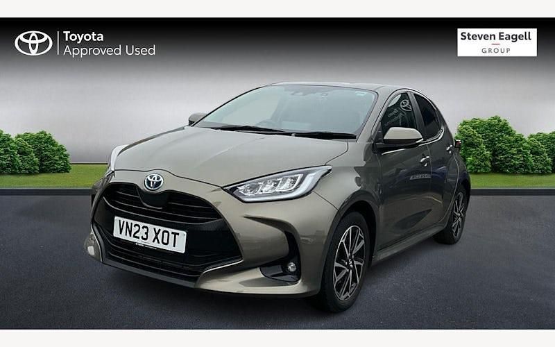 Used Toyota Yaris Hybrid Design 116 HP (85 kW) 2026 Hatchback
