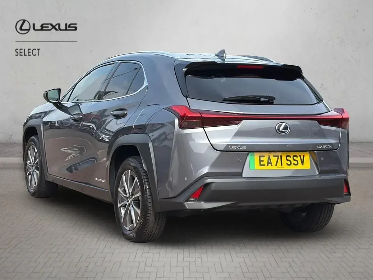 Used Lexus UX 150 kW (204 HP) 2021 Grey SUV