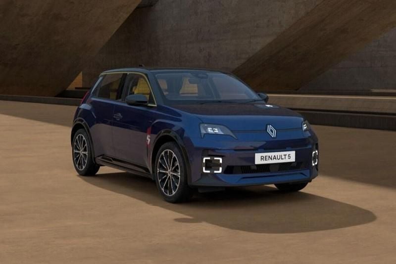 New Renault R5 Iconic 110 kW (150 HP) 2026 Hatchback