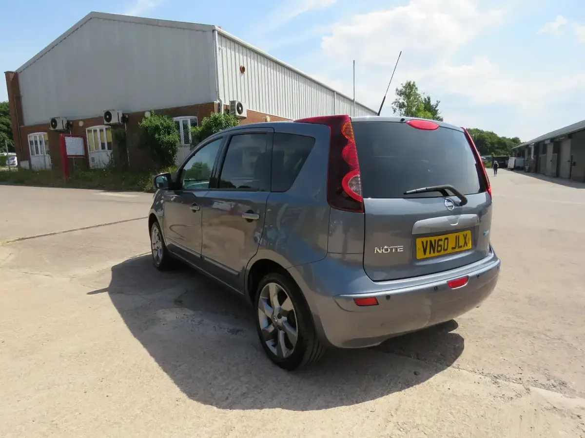 Used Nissan Note N-TEC 88 HP (64 kW) 2010 Grey Hatchback