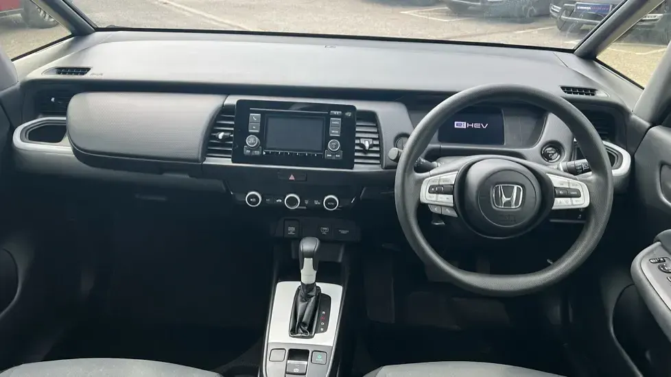 Used Honda Jazz Hybrid 109 HP (80 kW) 2021 Premium paint  shining grey Hatchback