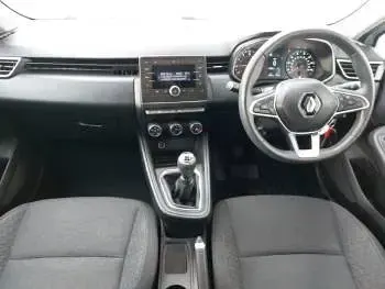 Used Renault Clio Play 72 HP (52 kW) 2020 White Hatchback