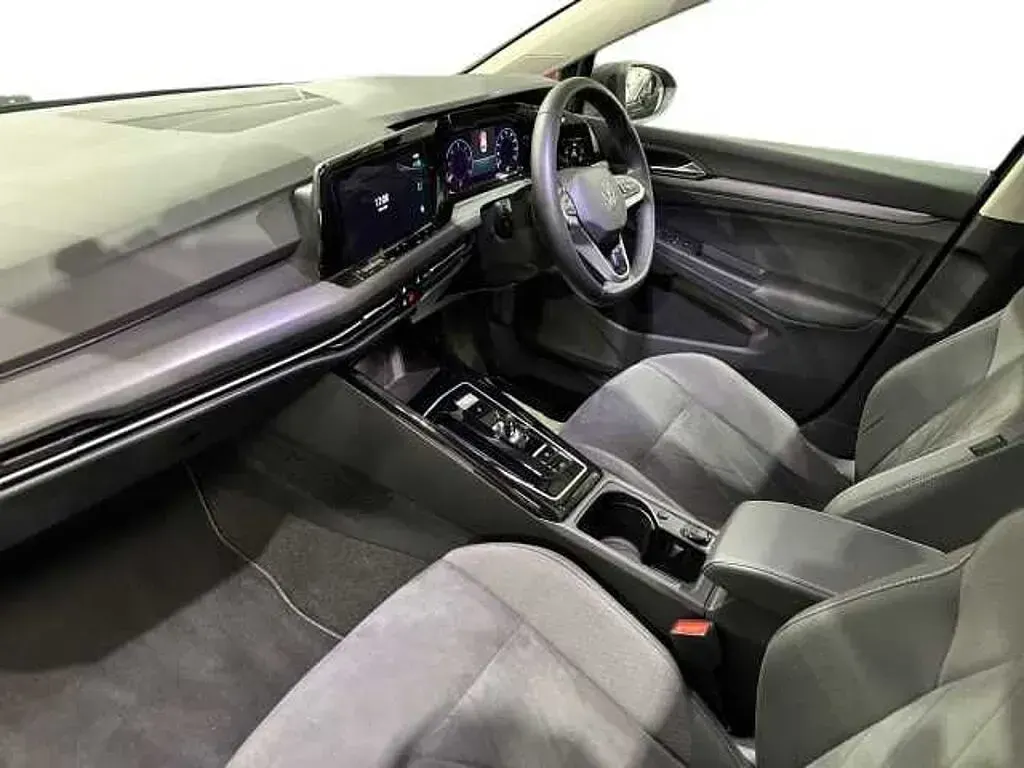 Used VW Golf VIII 150 HP (110 kW) 2023