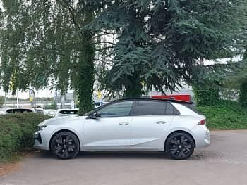 New Vauxhall Astra 114 kW (156 HP) 2025 Silver Hatchback