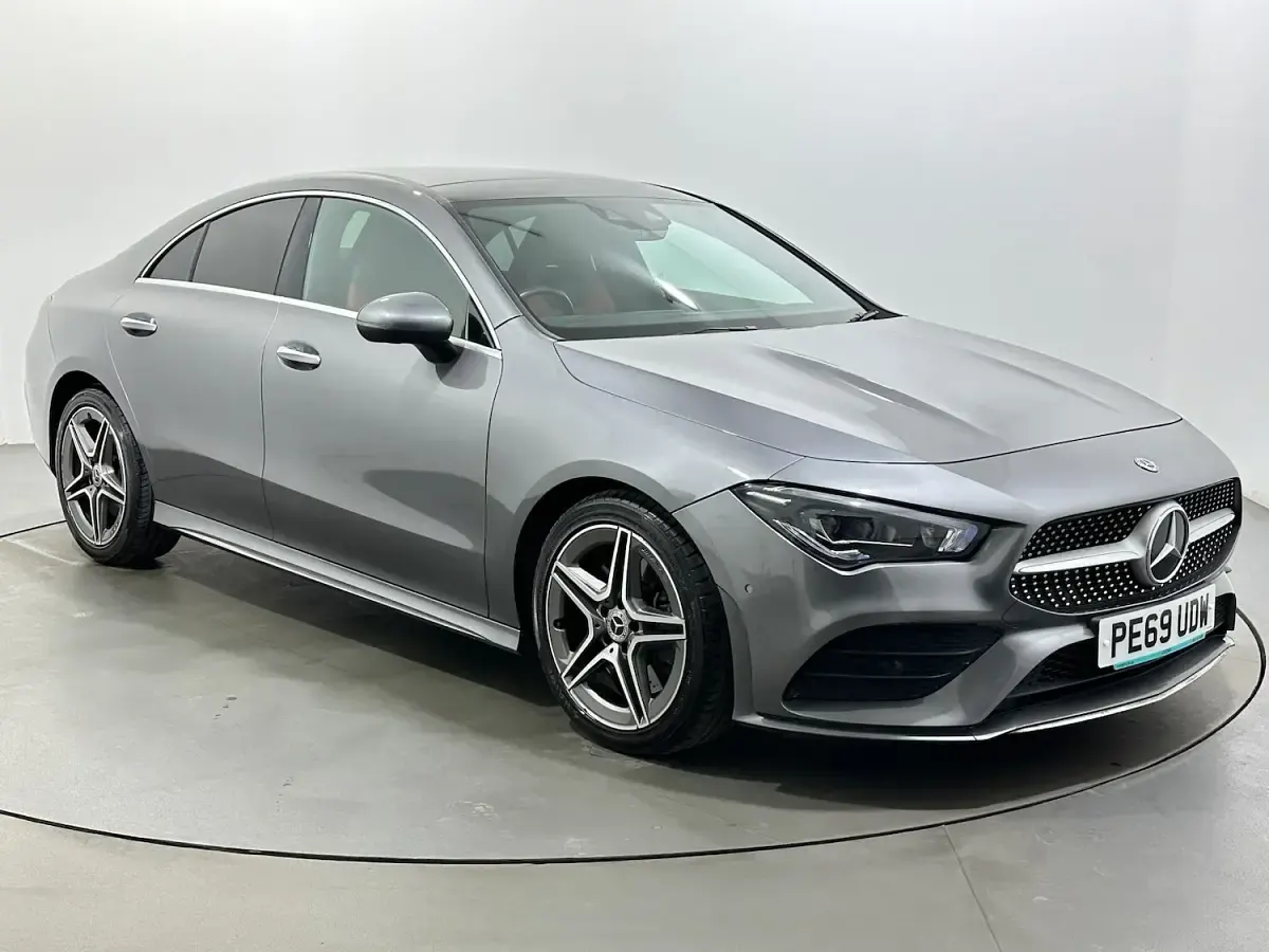 Used Mercedes CLA220 AMG Line Premium Plus 190 HP (139 kW) 2019 Sedan