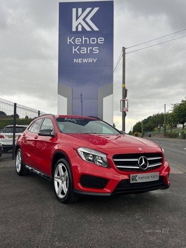 Red Used 2015 Mercedes GLA200 AMG line SUV | £9,295 (Fair price) - Image 1/4