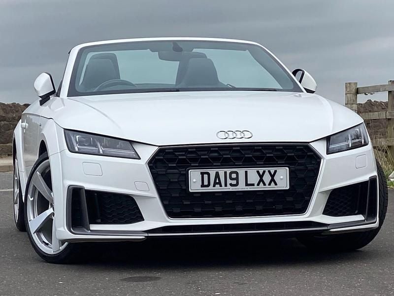 Used Audi TT S-Line 2019 Ibis white Cabriolet