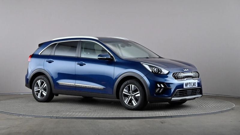 Blue Used 2021 Kia Niro 2 SUV | £16,198 (Fair price) - Image 1/4