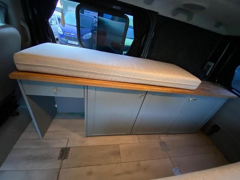 Used Renault Trafic 115 HP (84 kW) 2010 Black MPV