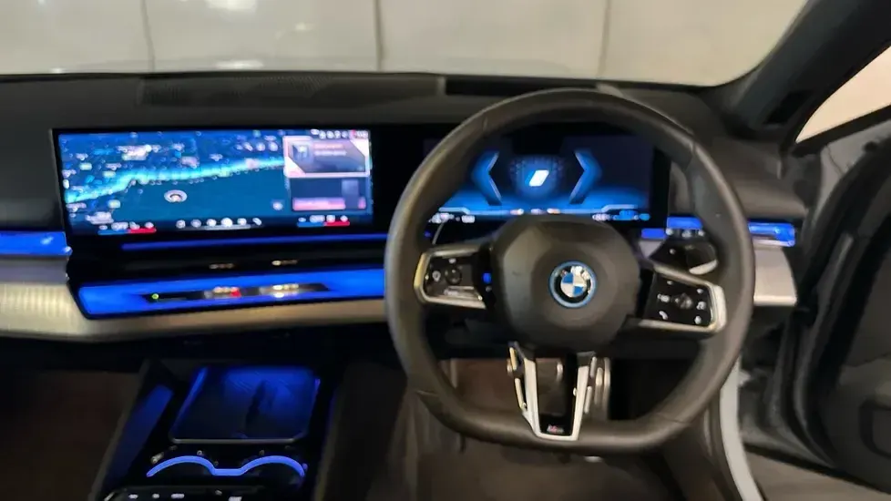Used BMW 530e M Sport 295 HP (216 kW) 2026 Grey