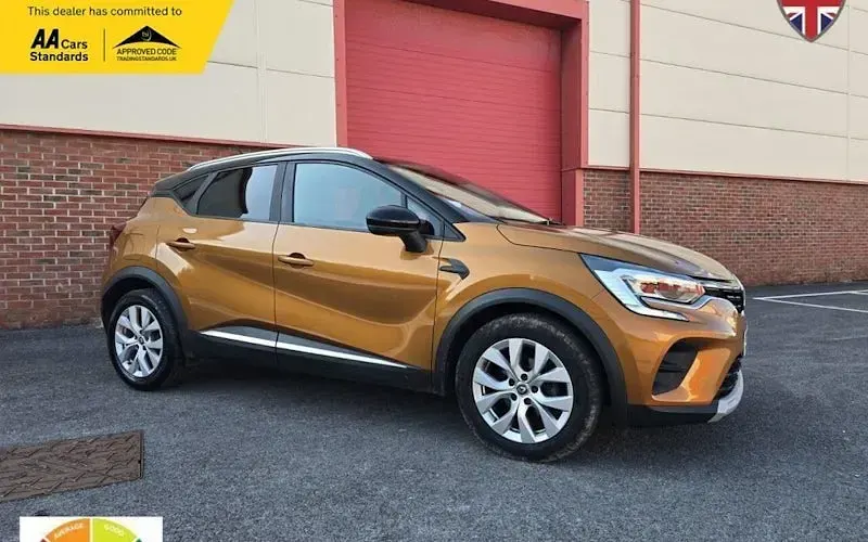 Used Renault Captur Iconic 95 HP (69 kW) 2020 SUV